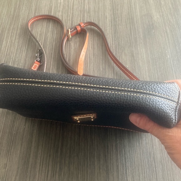Dooney & Bourke Black and Brown Crossbody Bag. Small nick on back - Picture 4 of 5
